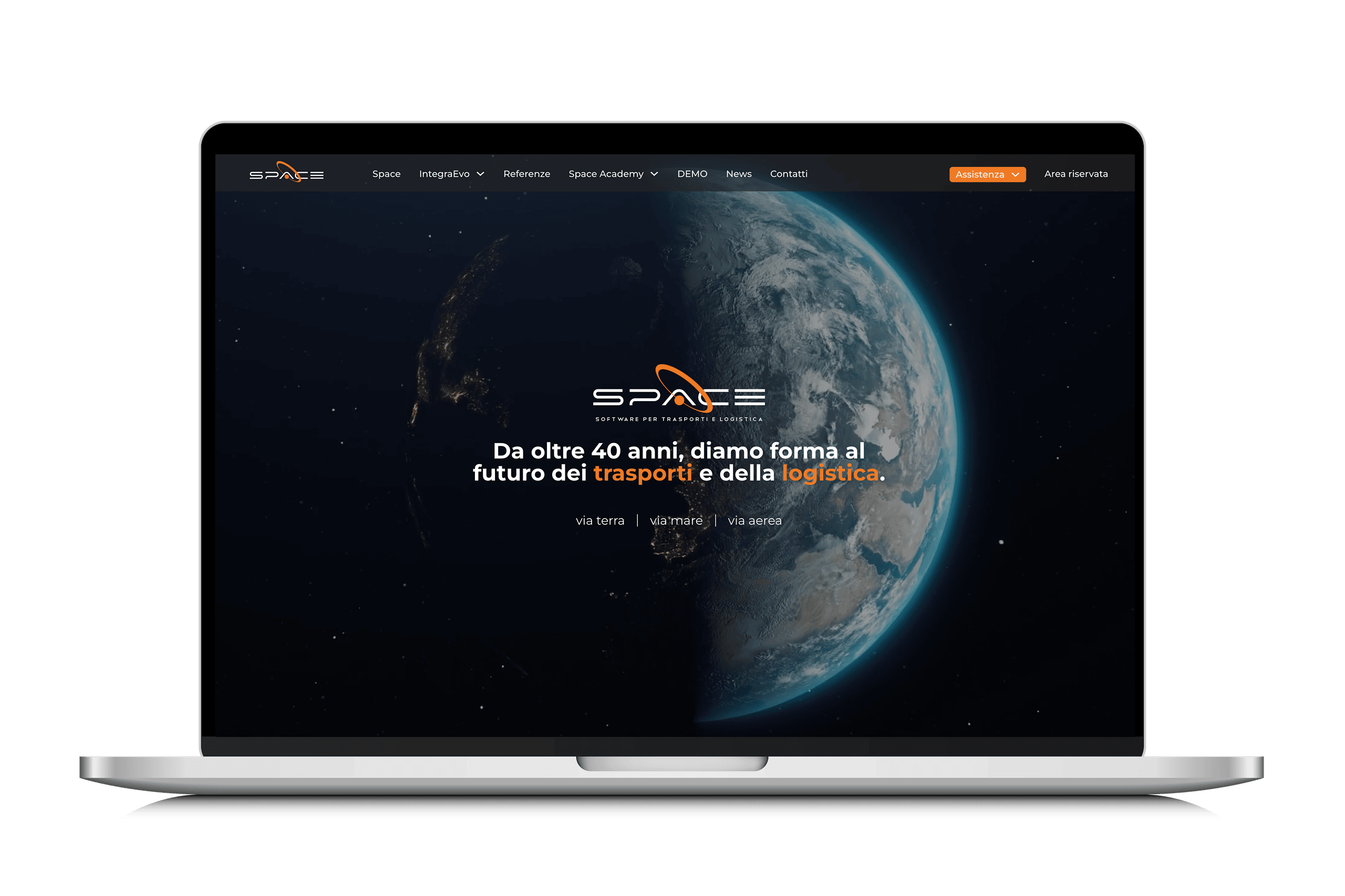 Foto Mockup della Homepage del sito Space Computer Srl